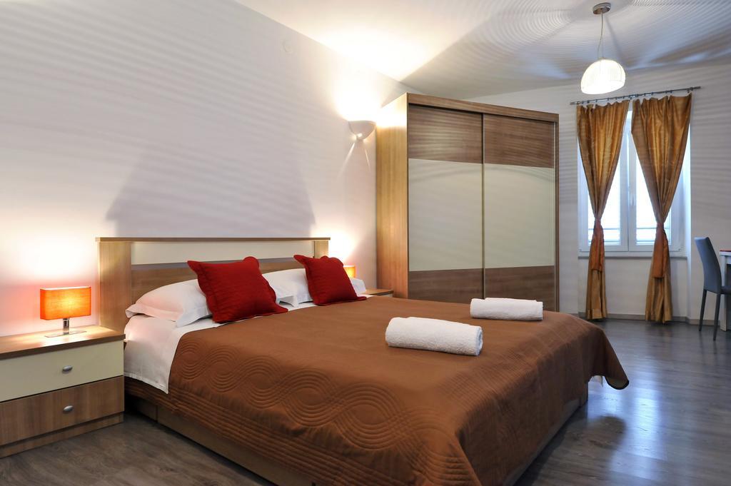 Rooms & Apartments 72 Задар Экстерьер фото